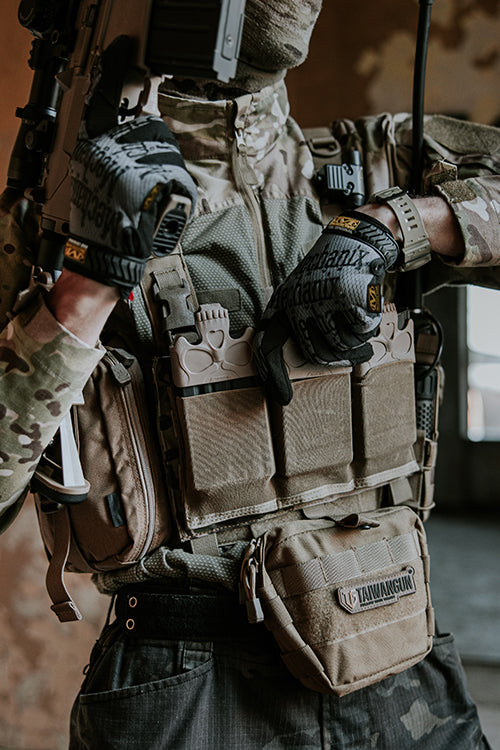 Buckle Up Modular Chest Rig - Coyote 10