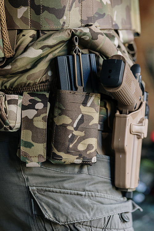 Single Laser-Cut Compact Magazine Pouch for AR15/AK - Multicamo 9