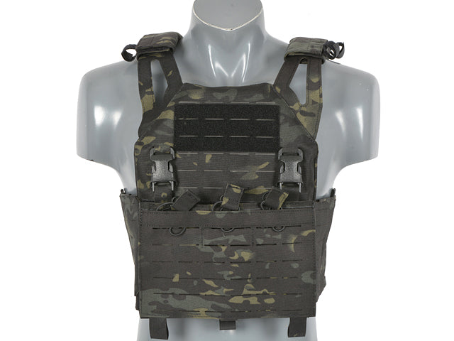 Laser-Cut "Buckle Up" Operator Plate Carrier mit Magazintasche Multicam Black AK/RPK M4/M16