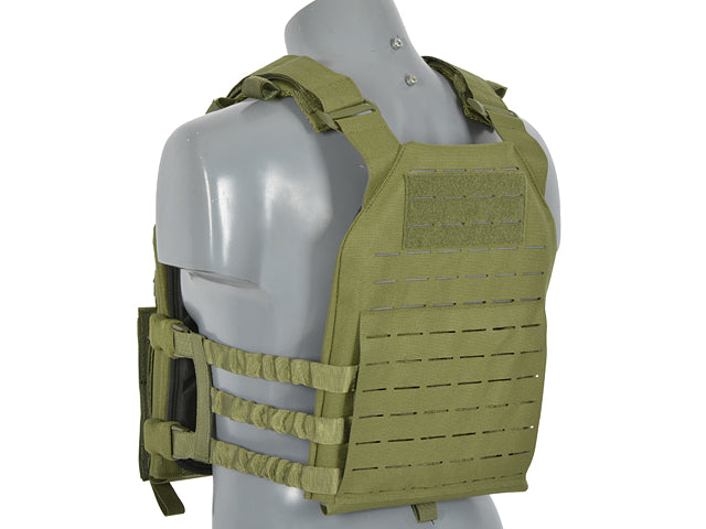 Laser-Cut “Buckle Up" Assault Plate Carrier mit AR15/AK Magazintasche — Oliv [8Fields] 5