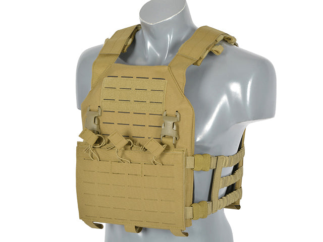 Laser-Cut "Buckle Up" Assault Plate Carrier mit Magazintasche Coyote AK/RPK M4/M16
