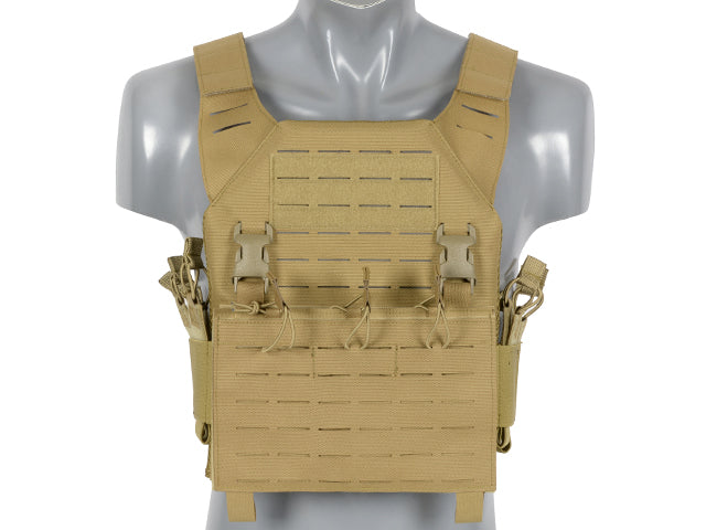 Laser-Cut "Buckle Up" Recon Plate Carrier mit Magazintasche Coyote AK/RPK M4/M16