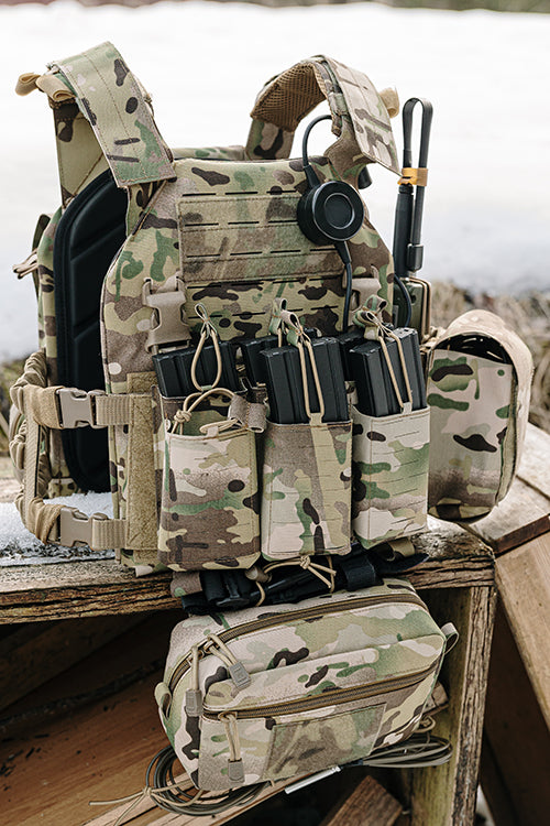 MOLLE-Tasche Panel Buckle Up Laser-Cut für 6 AR15/AK Magazin - Multicamo [8Fields] 8