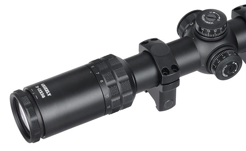 GRIZZLY 3-12X56 Zielfernrohr [Vector Optics] 7
