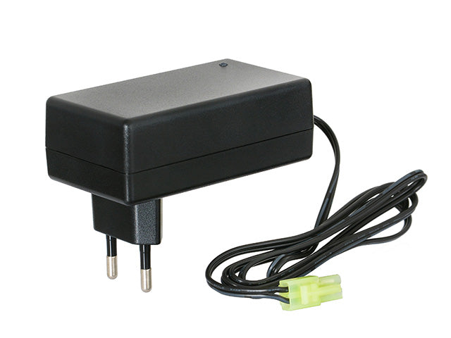 Mikroprozessor-Ladegerät für NiMH/NiCd-Akkus 8,4/9,6 V