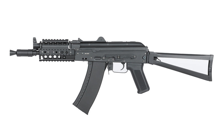 CM.045C AKS-74U Tactical Kurz, 2 Magazine – 0,5J