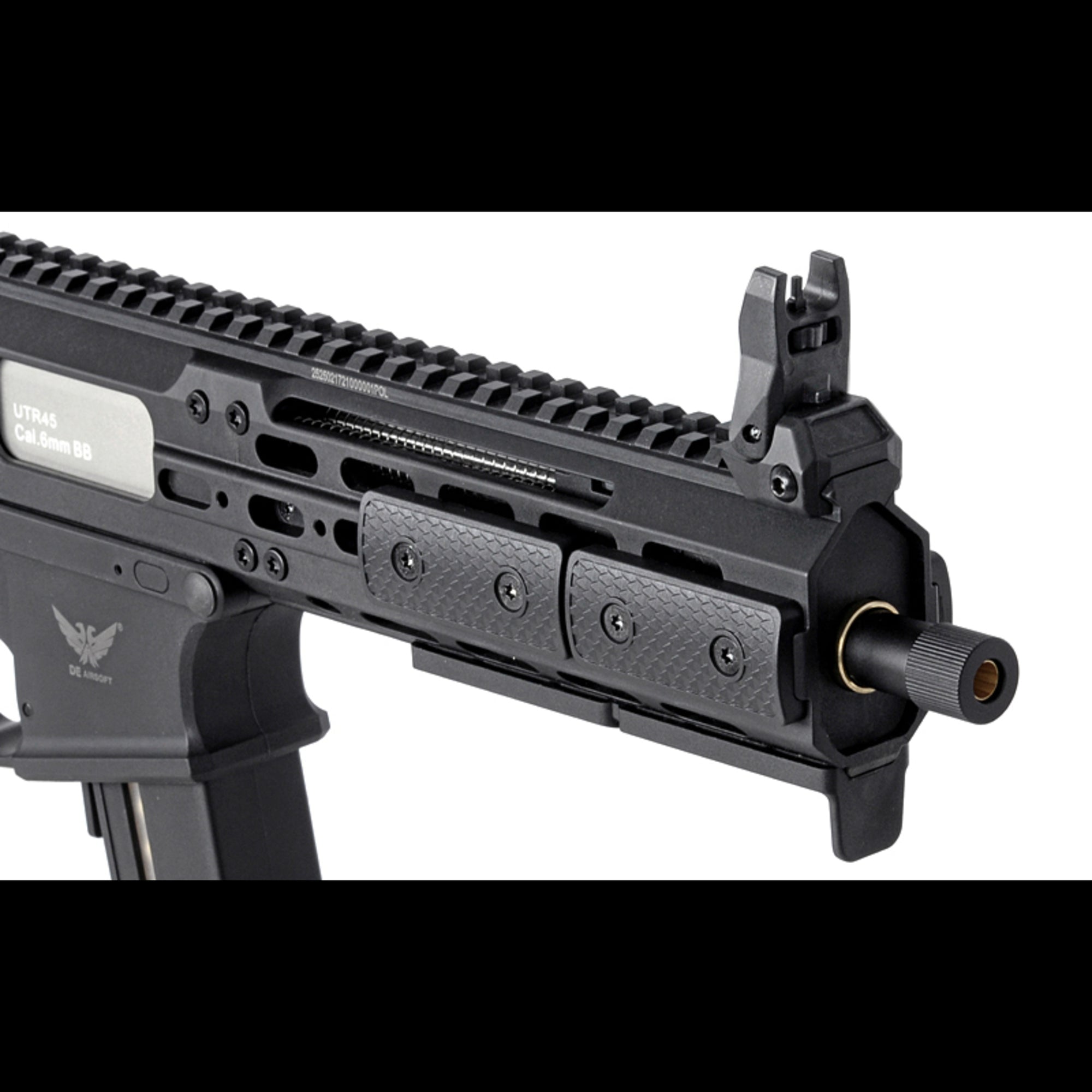 M917G UTR45 Schwarz – 0,5J