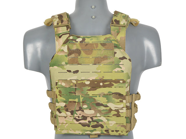 Laser-Cut “Buckle Up" Assault Plate Carrier mit AR15/AK Magazintasche — Multicamo [8Fields] 4
